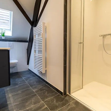 Fewomo, Historisches Moselflair Apartment, 6 Personen, Stilvoll&komfortabel Für Deinen Urlaub Apartment Lieser