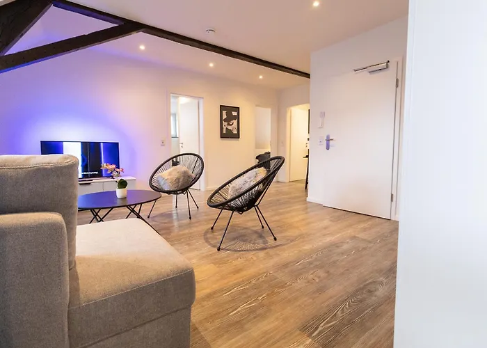 Fewomo, Historisches Moselflair Apartment, 6 Personen, Stilvoll&komfortabel Für Deinen Urlaub Apartment *