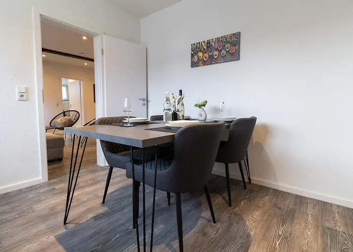 Fewomo, Historisches Moselflair Apartment, 6 Personen, Stilvoll&komfortabel Für Deinen Urlaub * Lieser